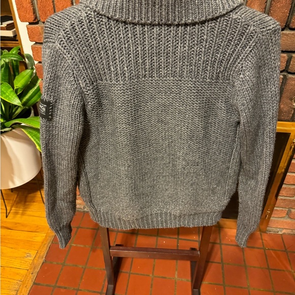 Diesel classic elegant wool sweater in great condition size S - Picture 4 of 9